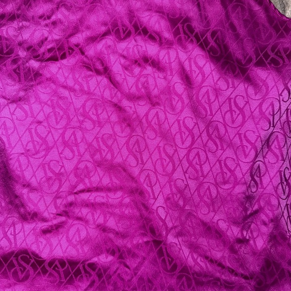 Victoria secret satin  racer back logo cami in Fushia size xL - Picture 9 of 14